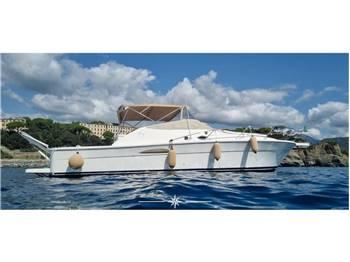 2000 Riviera 3000 Off shore