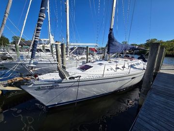 2001 Catalina 400 MKZ