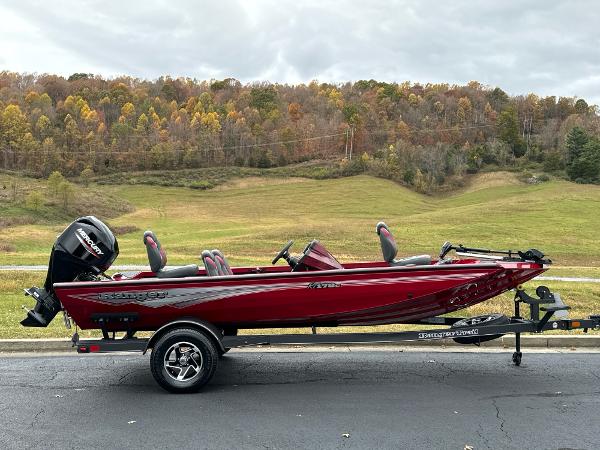2025 Ranger RT178C
