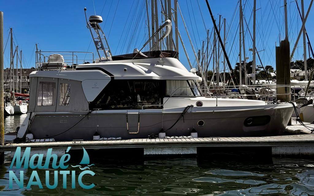 2018 Beneteau Swift Trawler 35