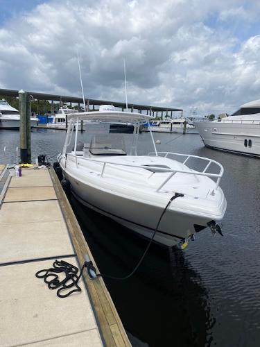 2008 Intrepid 327 Cuddy