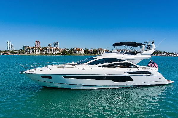 2016 Sunseeker 68 Sport Yacht