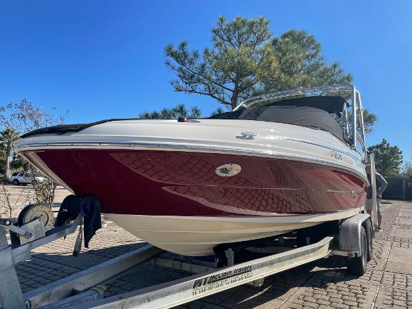 2006 Sea Ray 200 Sundeck