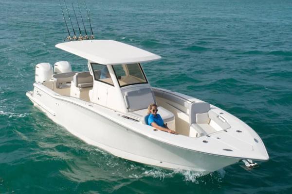 2026 Scout 305 LXF