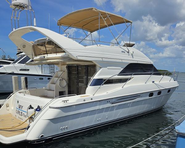 1998 Viking Princess 460 Sport Cruiser Flybridge