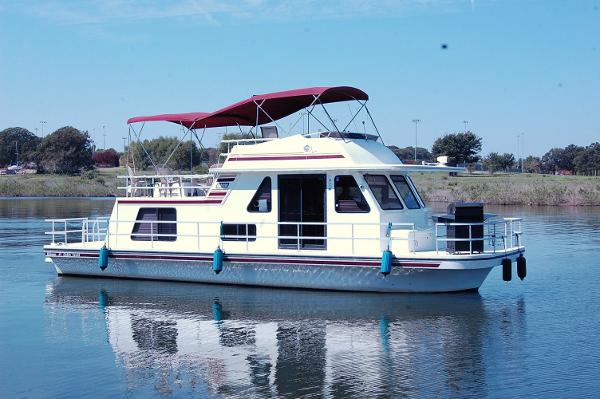 Houseboats For Sale Dallas.html