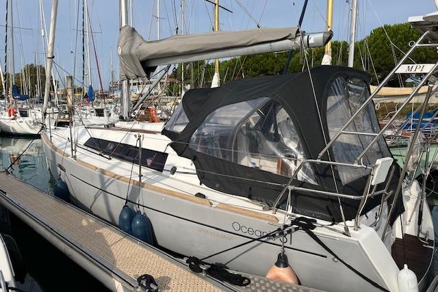 2013 Beneteau Oceanis 31