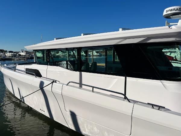 2024 Axopar 45 XC Cross Cabin