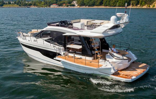 Galeon 500 Fly