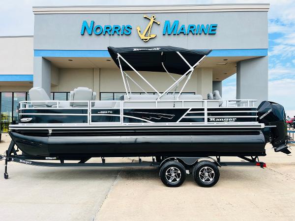 Ranger Reata 223FC 2025 Ranger Reata 223FC pontoon boat at Norris Marine dealership.