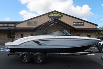 2026 Chaparral 23 SSi