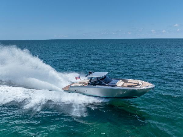 2019 CNM Continental 54