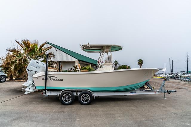 Sea Chaser 24HFC