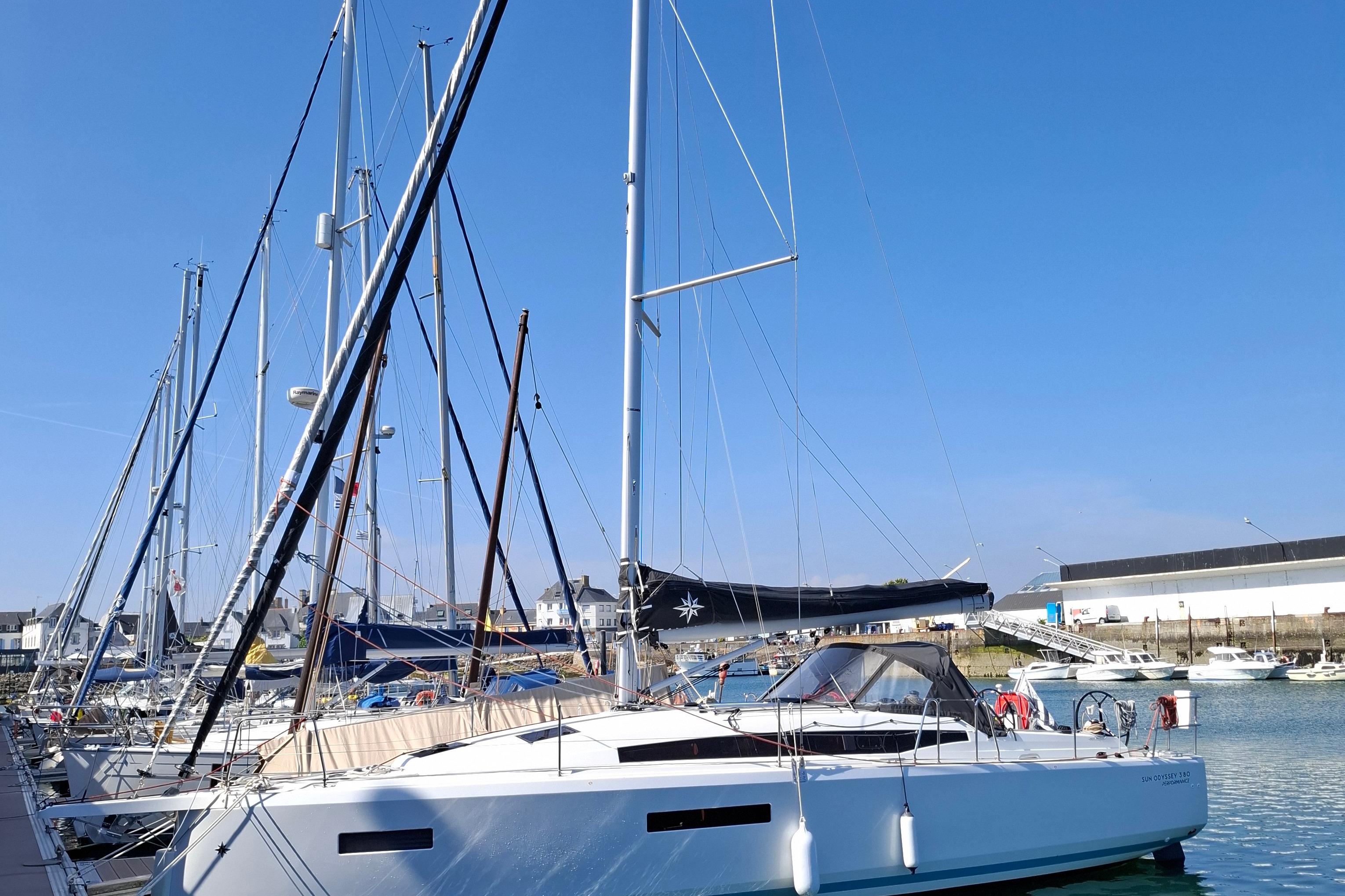 2025 Jeanneau Sun Odyssey 380