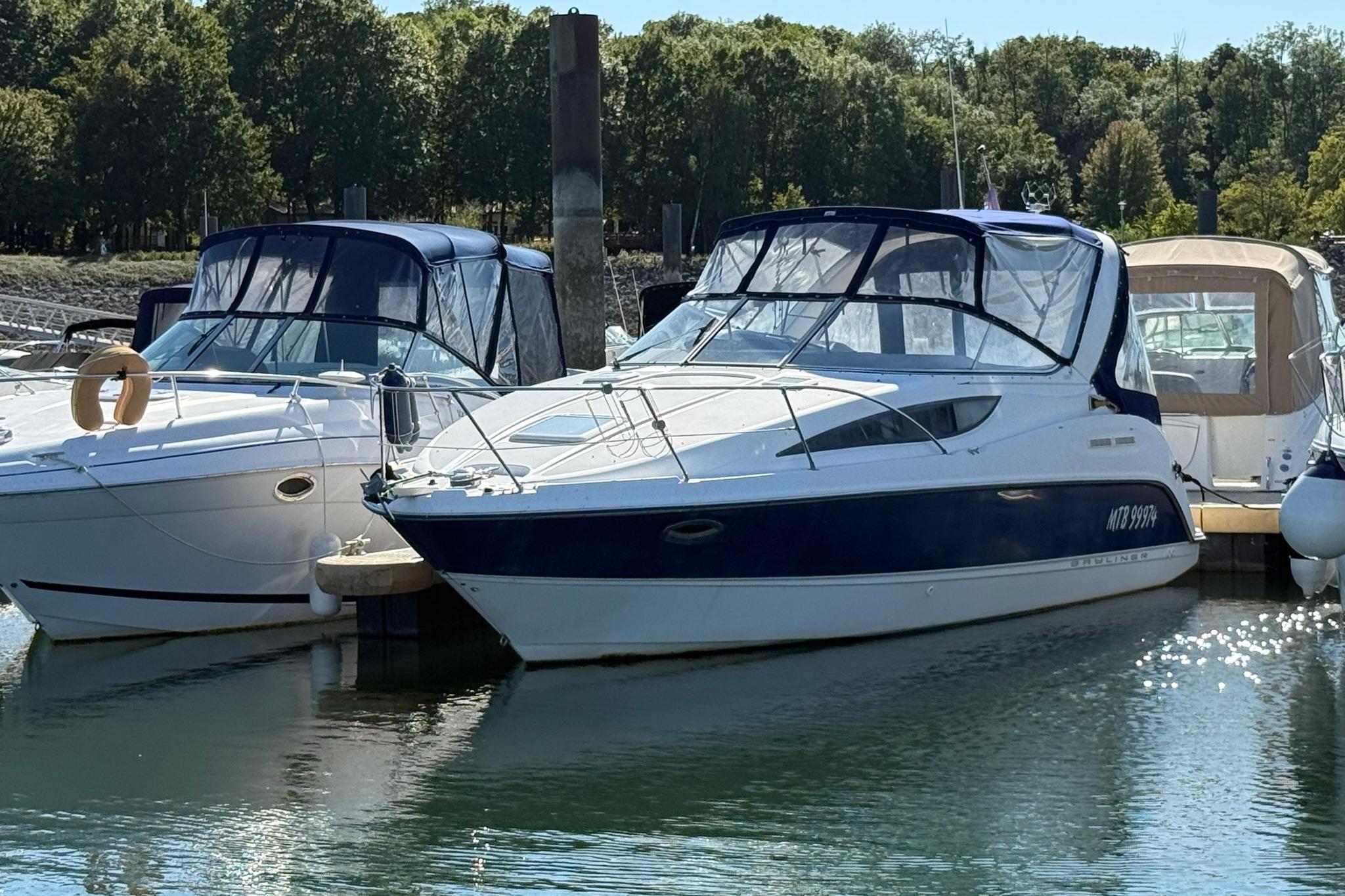 2002 Bayliner 285 Cruiser