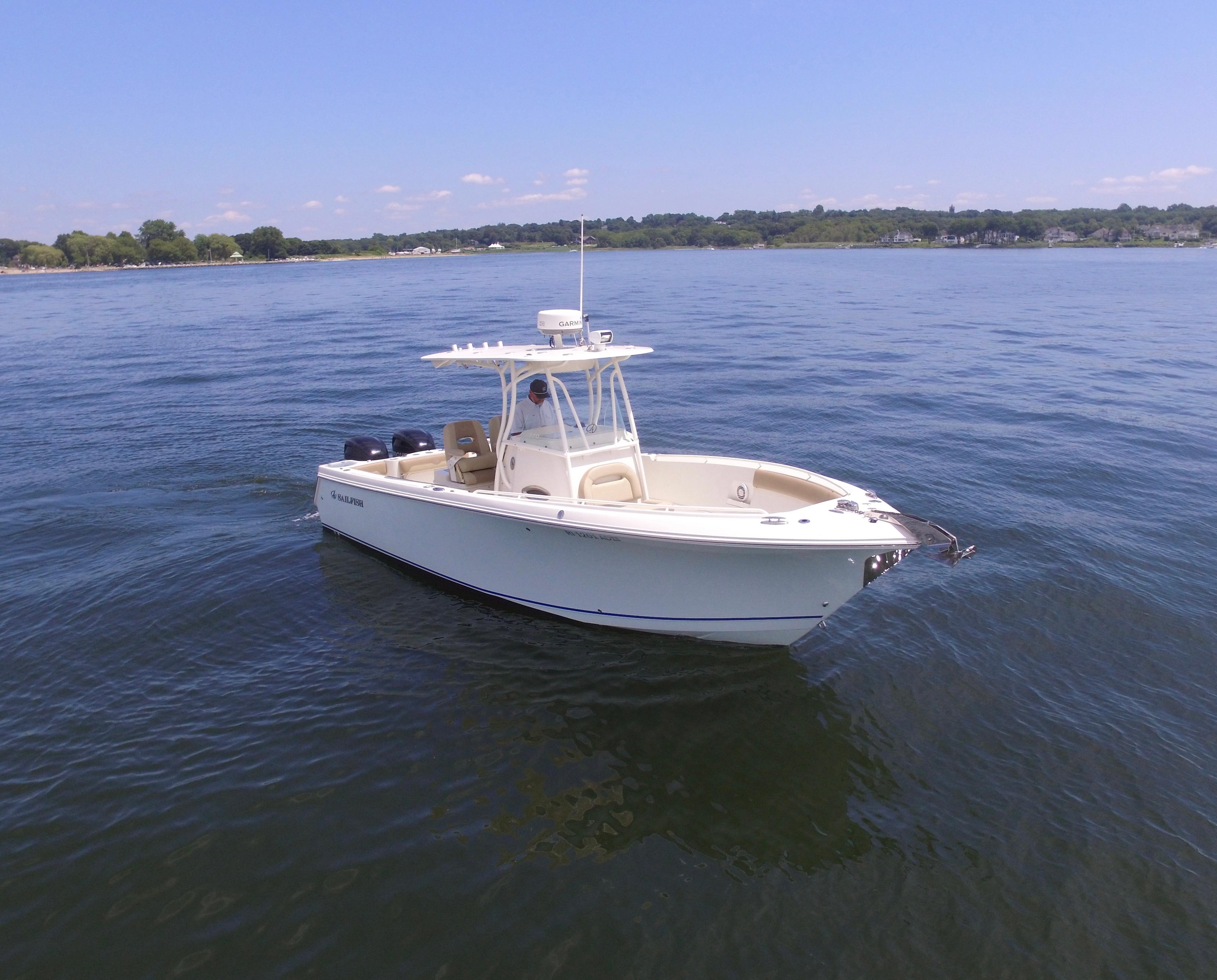 2015 Sailfish 270 CC