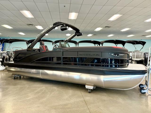 2025 Bennington M Quad Bench 24 MFB