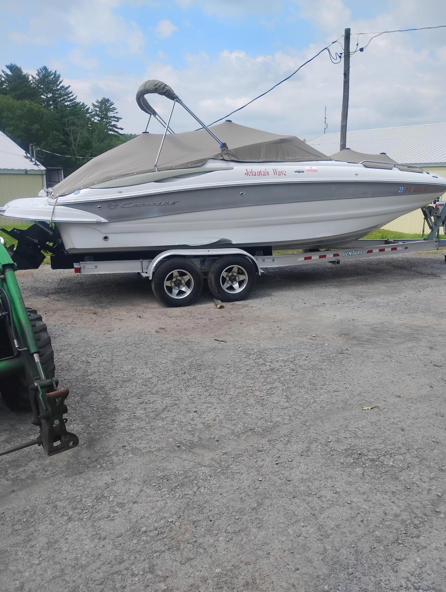 2008 Crownline 240EX