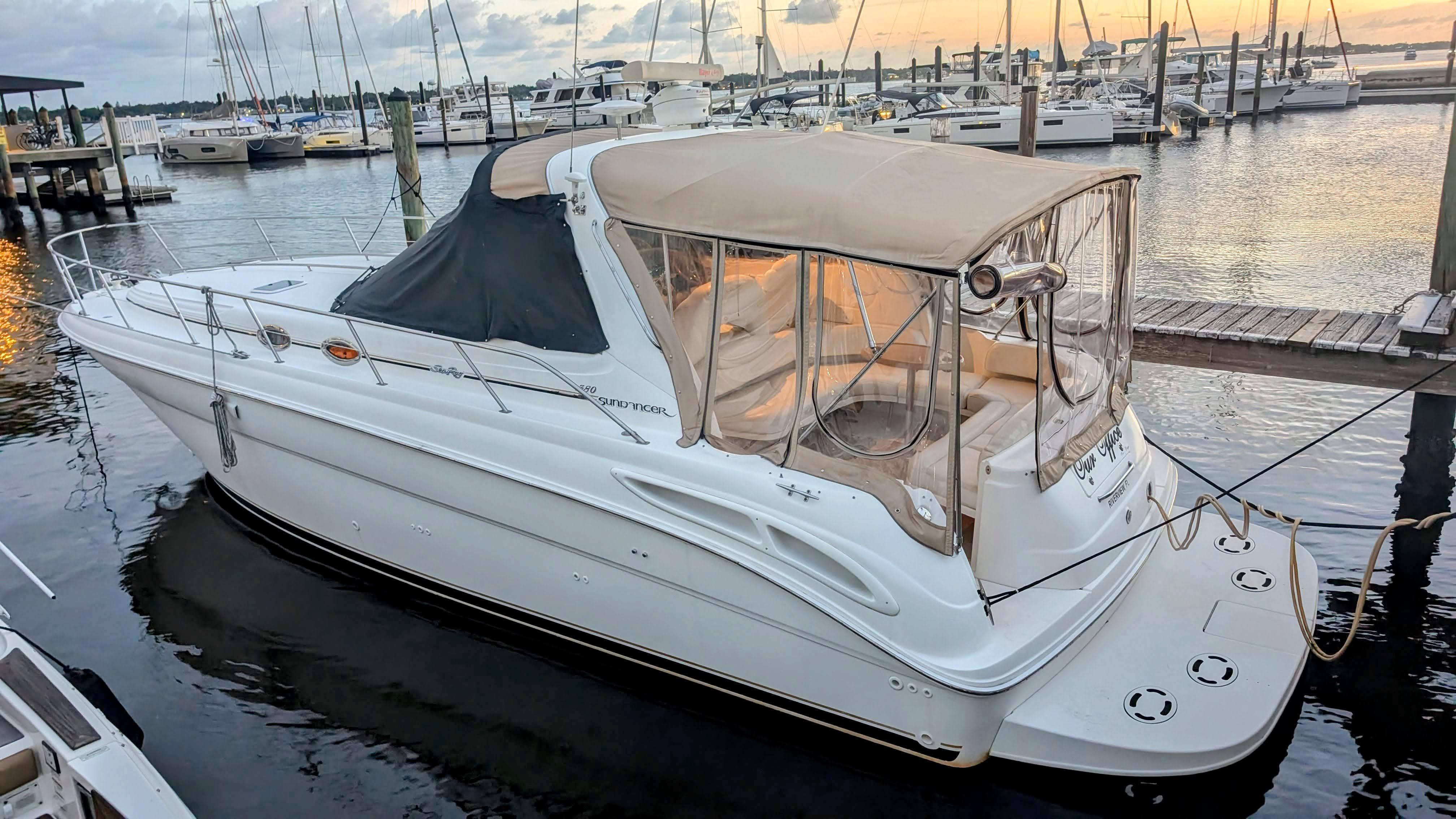 Sea Ray 380 Sundancer