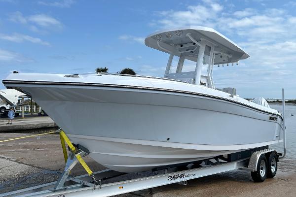 2025 Century 2600 Center Console