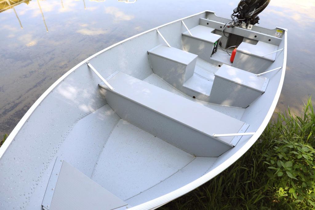 Lund Boat image