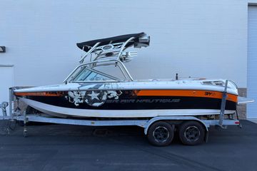 2007 Nautique Super Air Nautique 220
