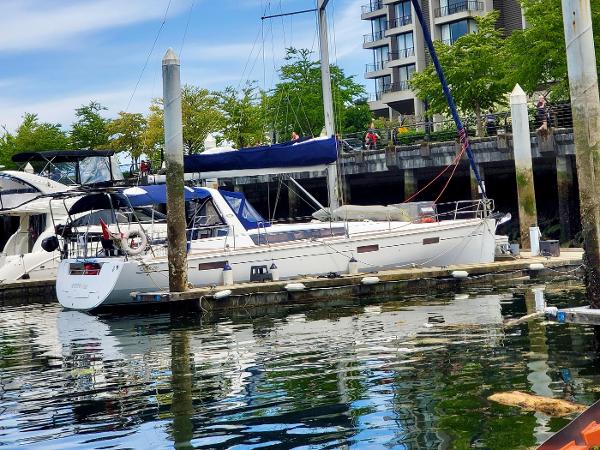Beneteau Oceanis 45