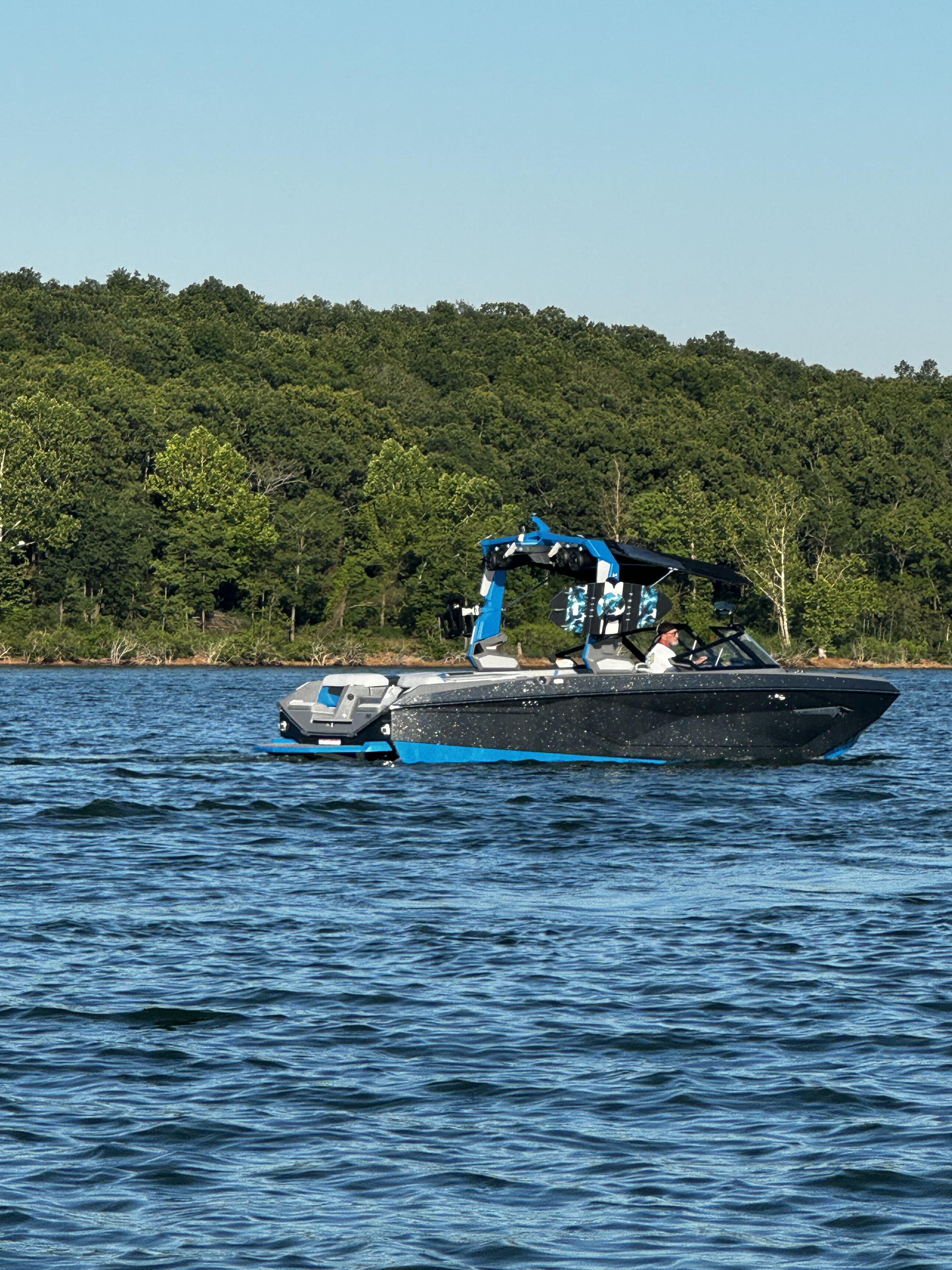 2022 Nautique Super Air G23