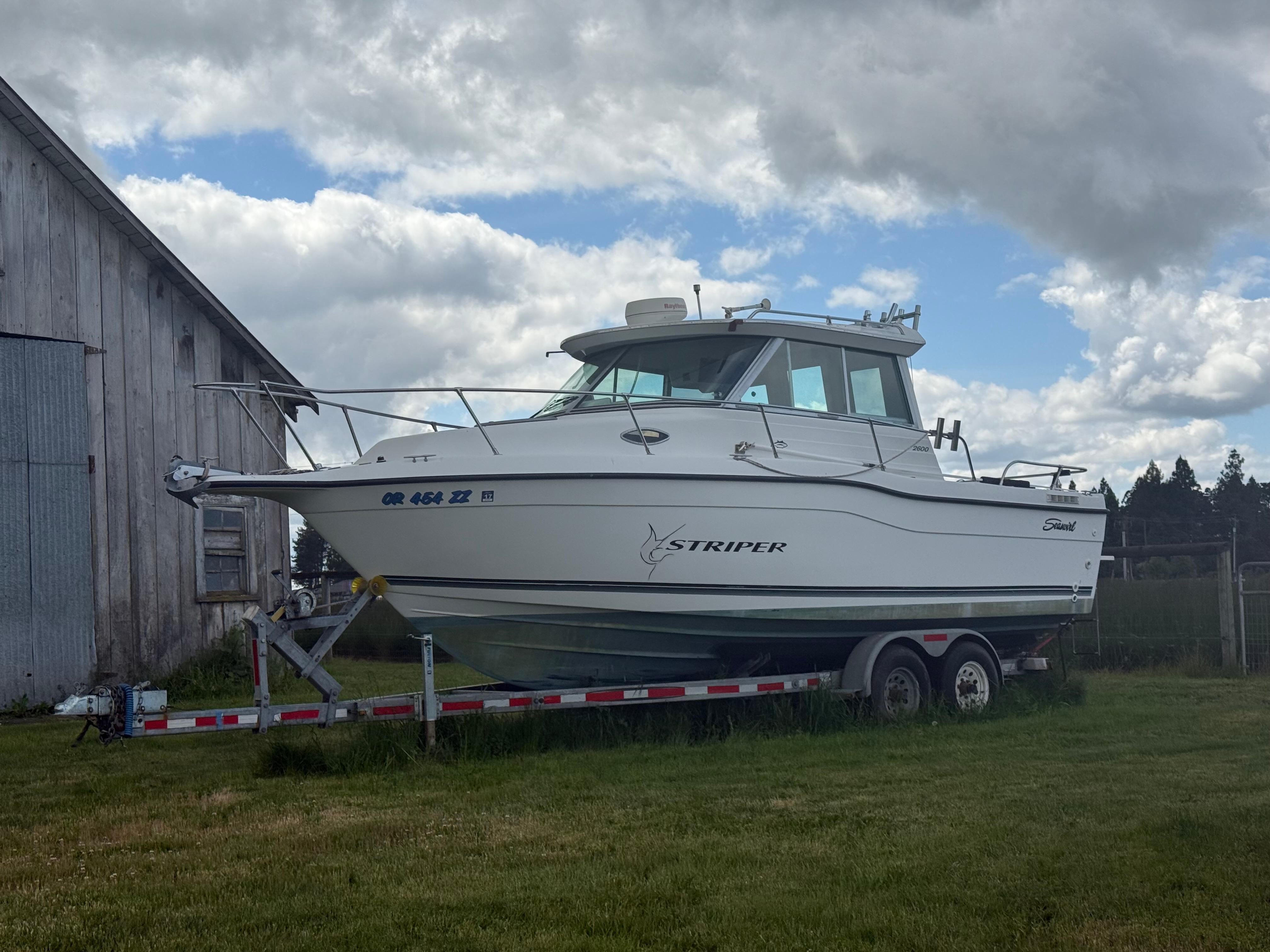 2000 Seaswirl 2600 Sport Cabin I/O