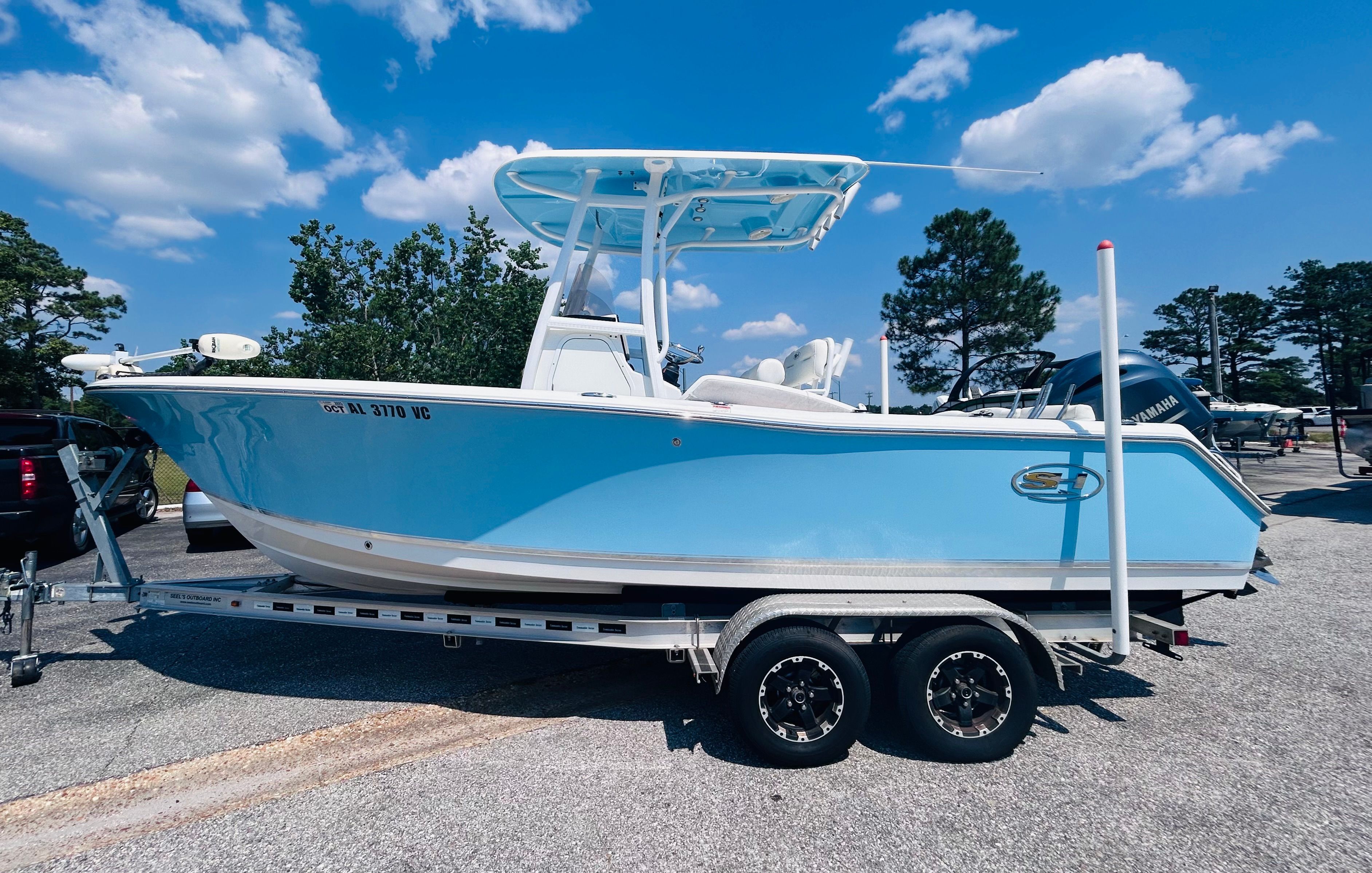 2017 Sea Hunt Ultra 225