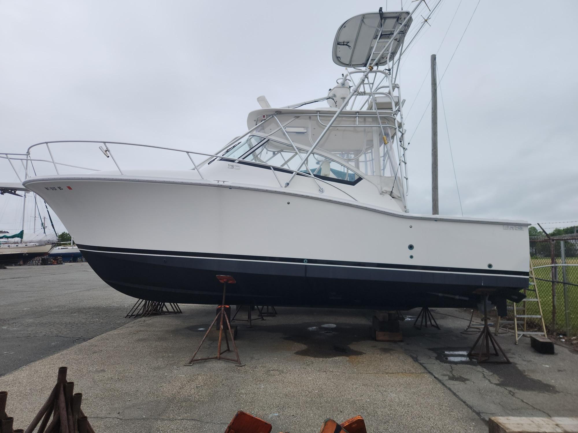 2003 Luhrs 30 Open