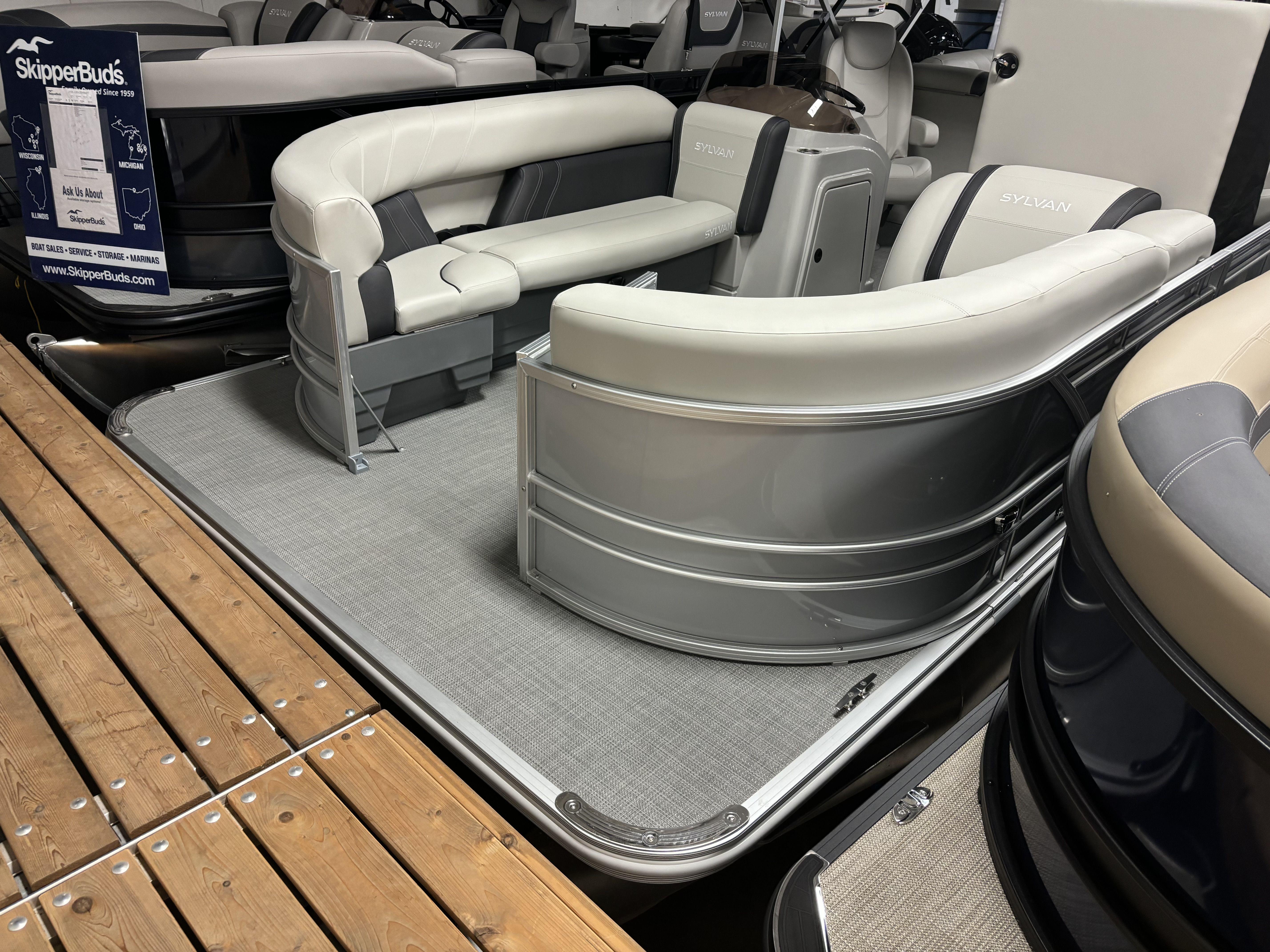 2024 Sylvan 8524 Cruise