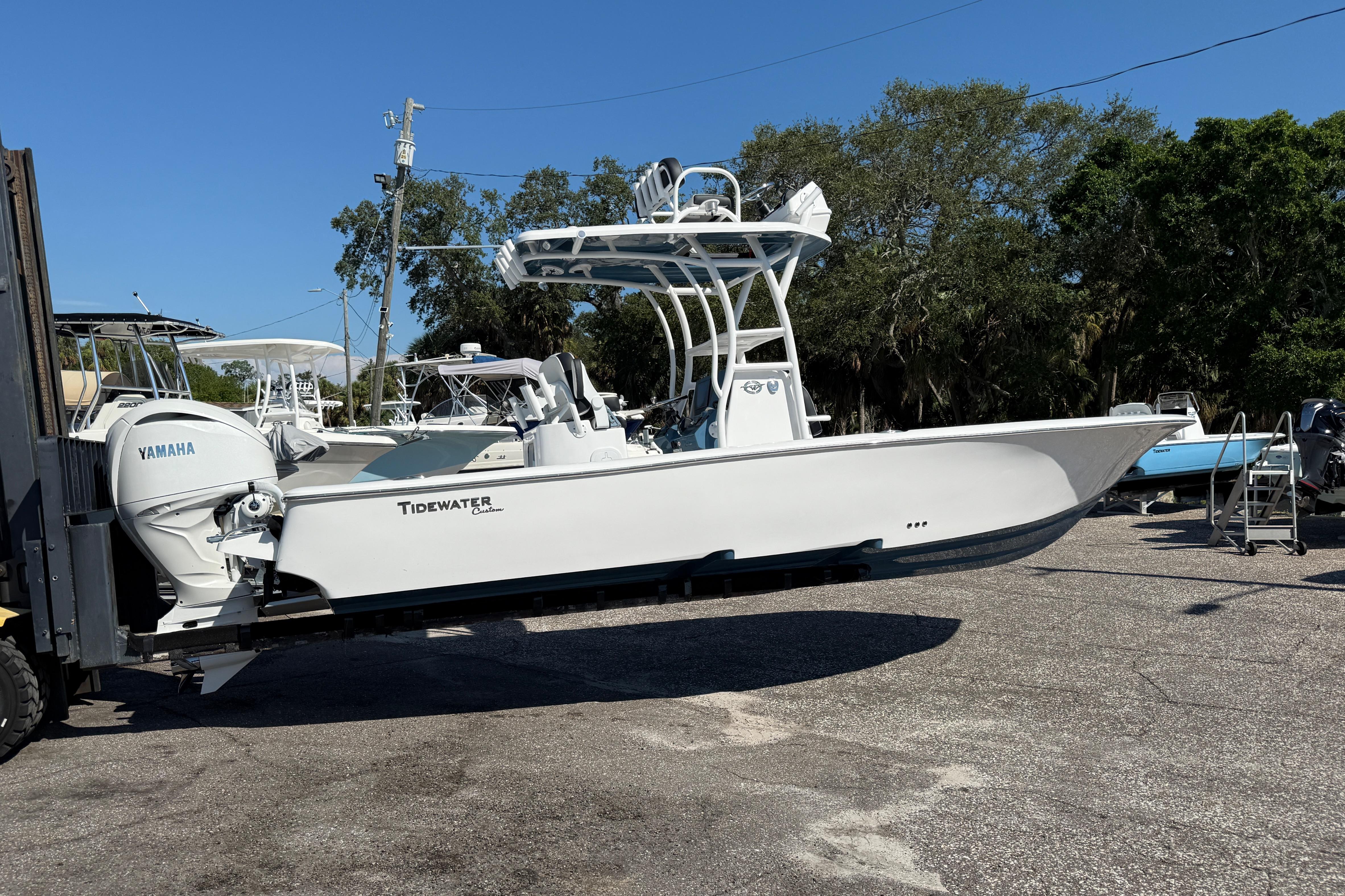 2026 Tidewater 2500 Carolina Bay