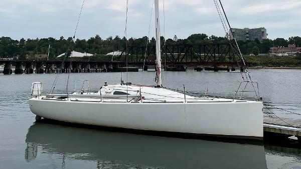 2004 Beneteau FIGARO 2