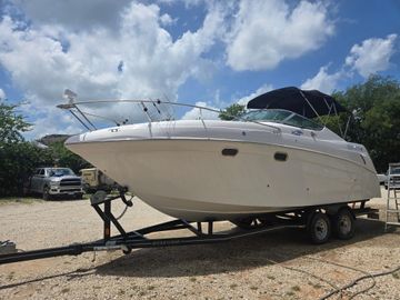 2004 Four Winns 268 Vista