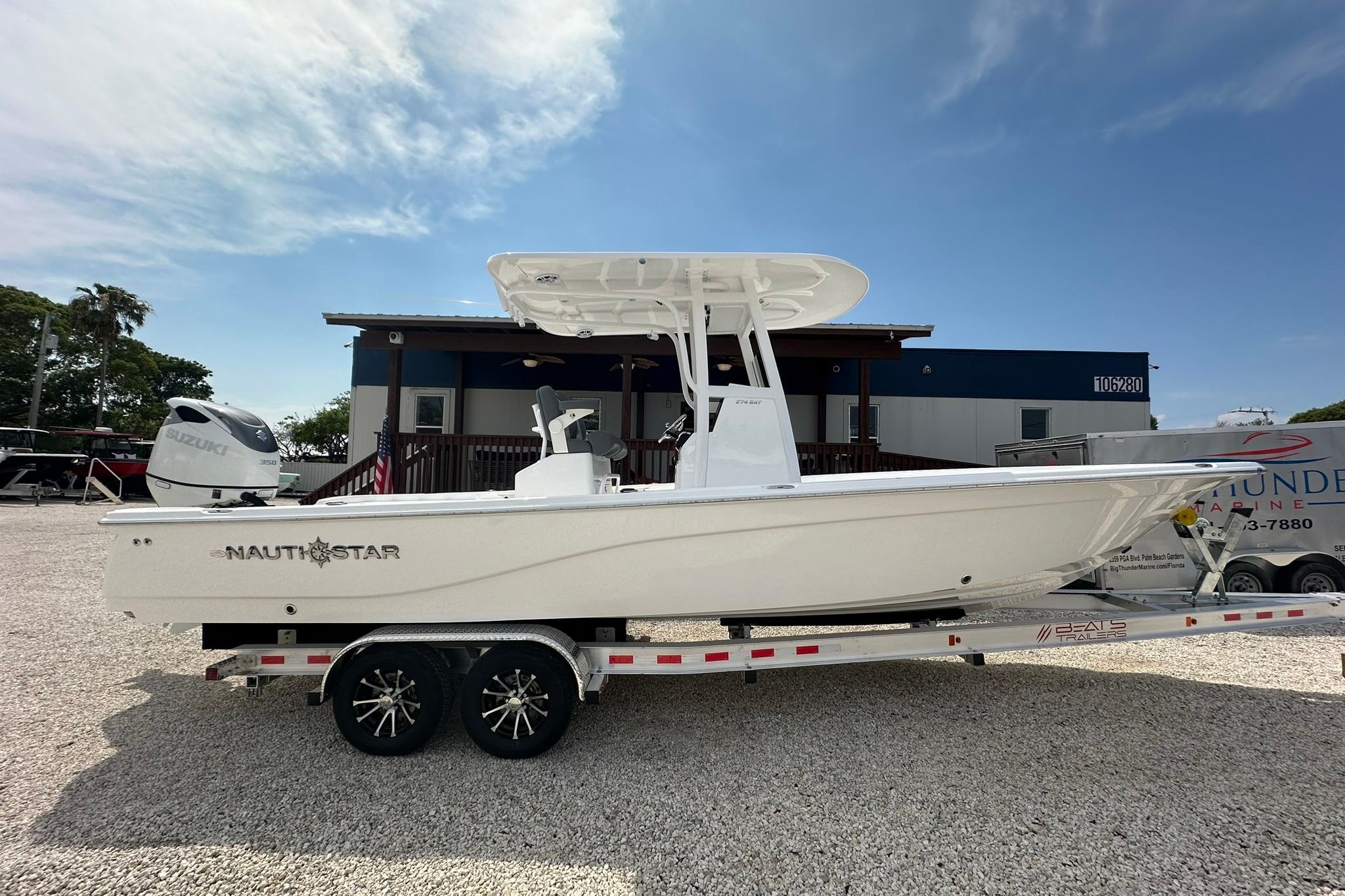 2024 NauticStar 274 Bay