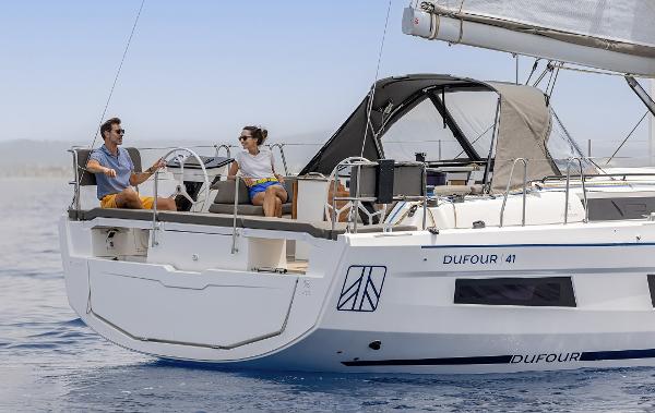 2025 Dufour 41