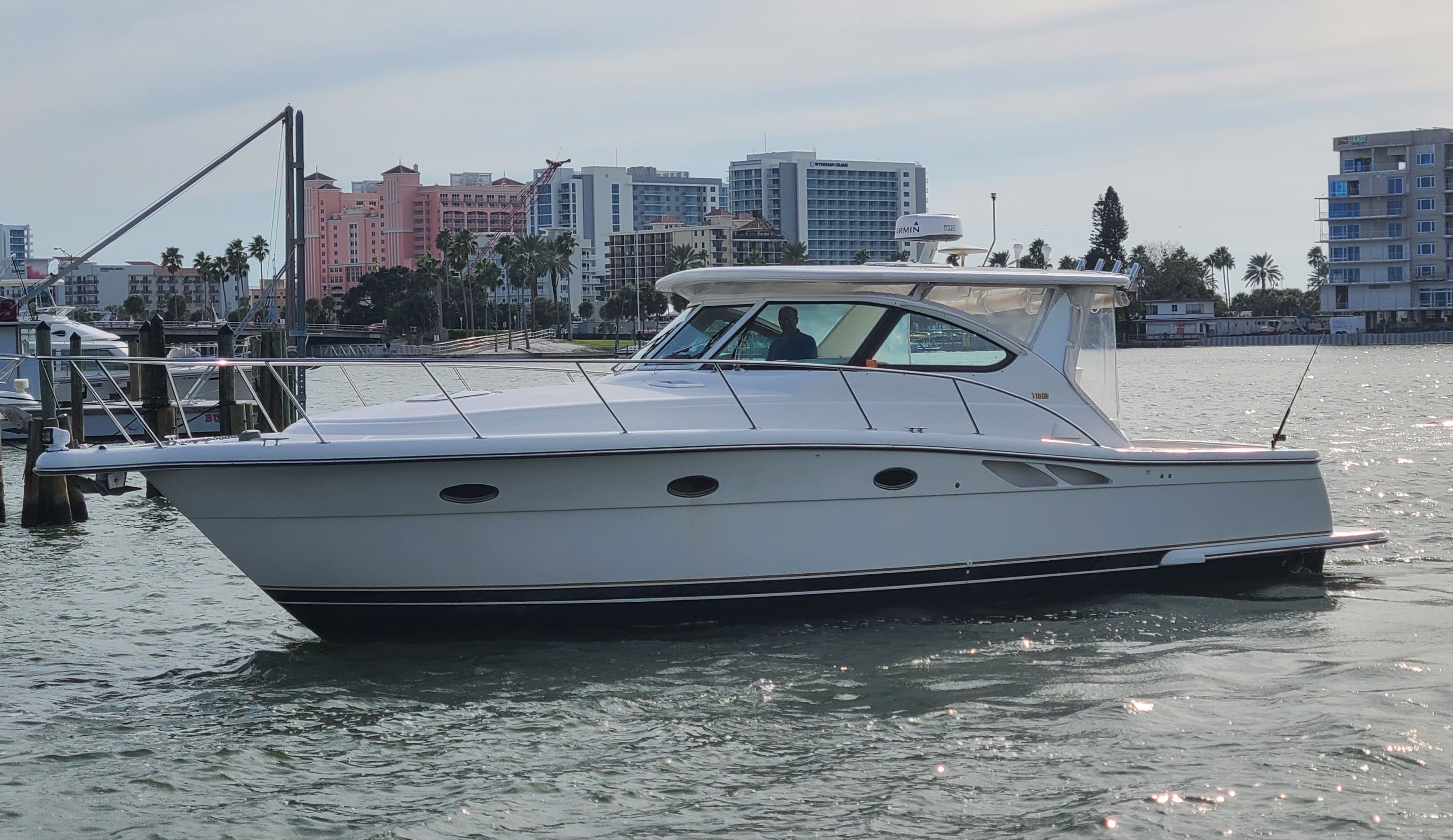 2002 Tiara Yachts 3800