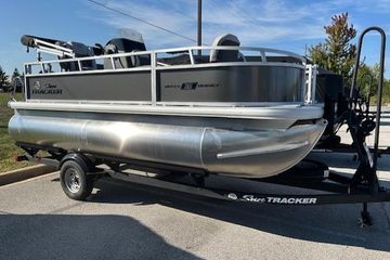 2026 Sun Tracker Bass Buggy 16 XL Select