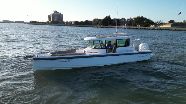 2019 Axopar 28 CABIN