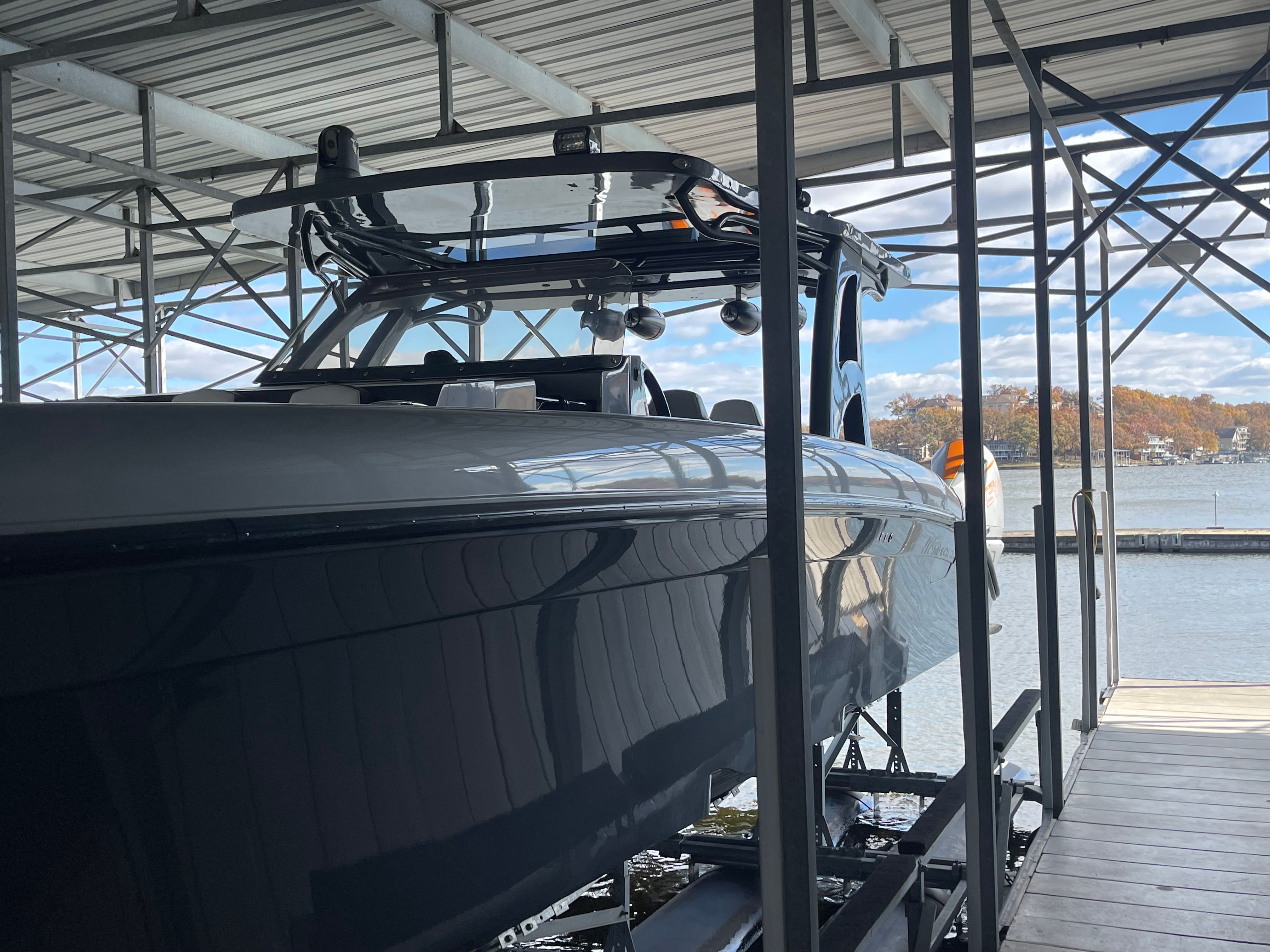 2021 Midnight Express 43' Open