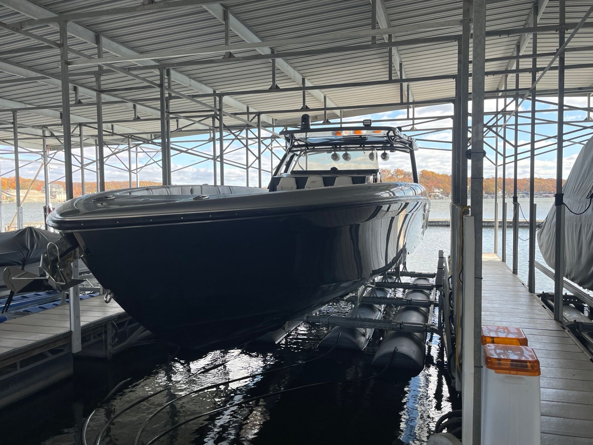 2021 Midnight Express 43' Open