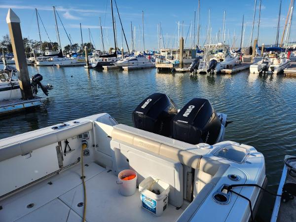 2022 Boston Whaler Boston Whaler Conquest 285