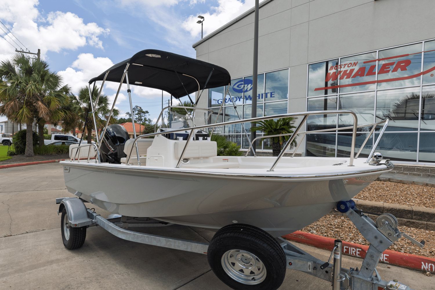 2025 Boston Whaler 170 Montauk