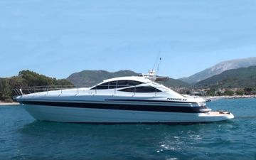 2001 Pershing 52