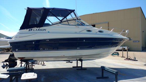 Larson Cabrio 260