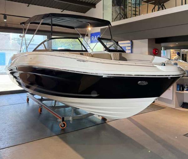 Bayliner VR6 Bowrider