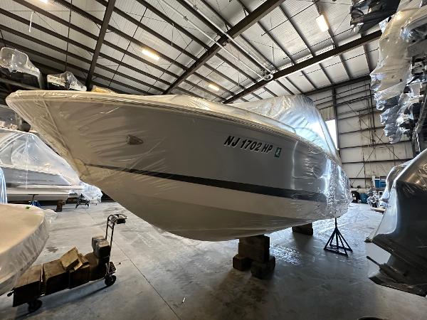 2023 Chaparral 267 SSX 5560 - Boats for Sale - New and Used Boats For Sale  in Canada – M&P Boat Centre – Burnaby