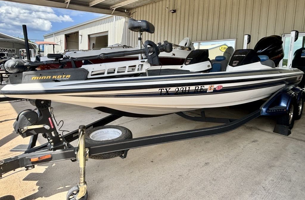 Skeeter FX 21