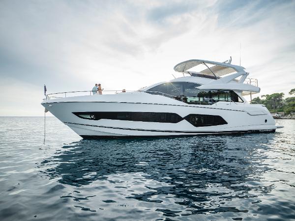 Sunseeker 76 Yacht Manufacturer Provided Image